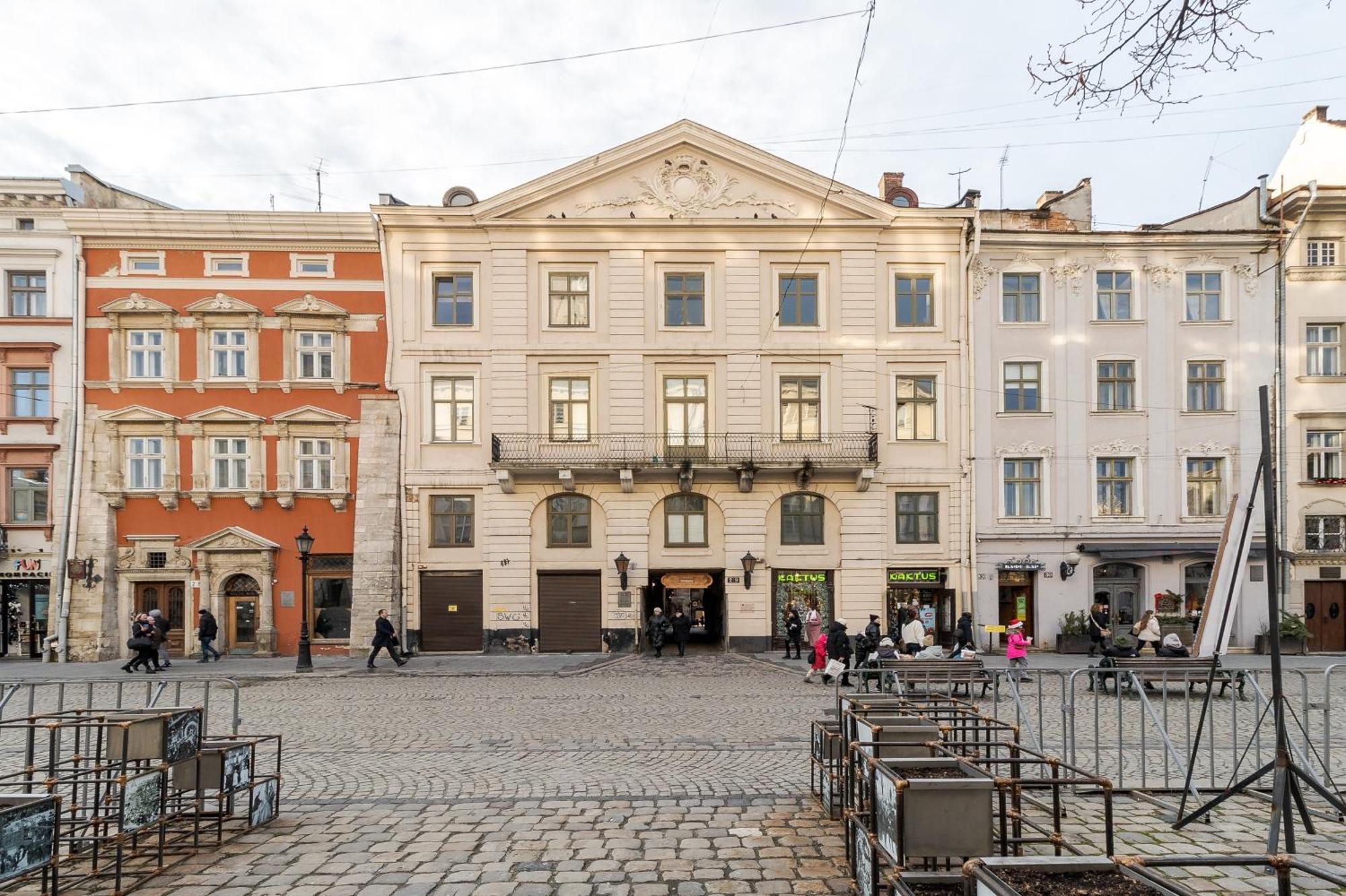 Inshiapartments On Rynok Square Lviv Ngoại thất bức ảnh